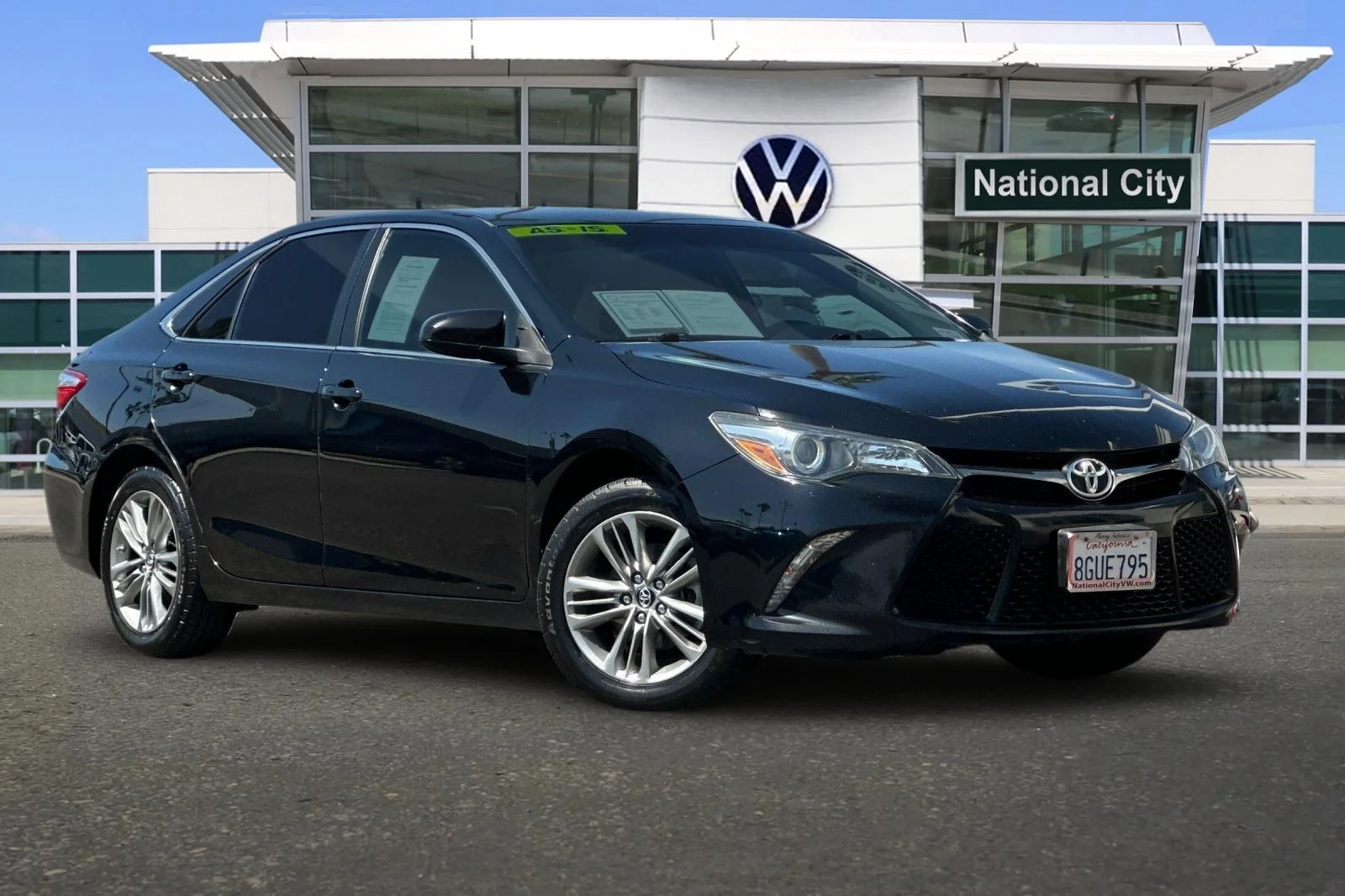 Used 2017 Toyota Camry SE with VIN 4T1BF1FK7HU742207 for sale in National City, CA