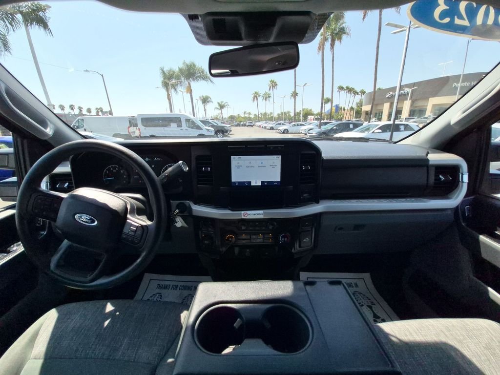 Used 2023 White Ford XLT image 26