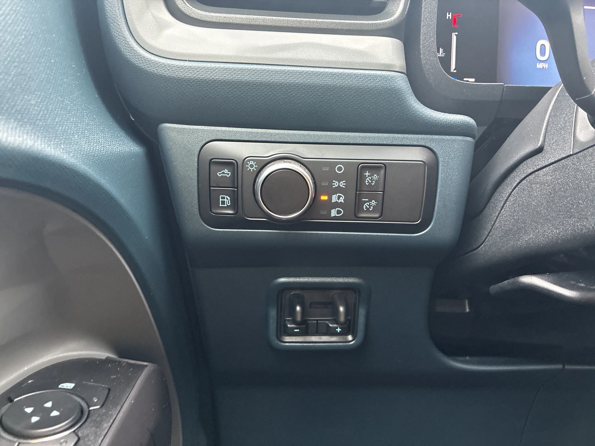 New 2026 Carbonized Gray Metallic Ford XL image 20