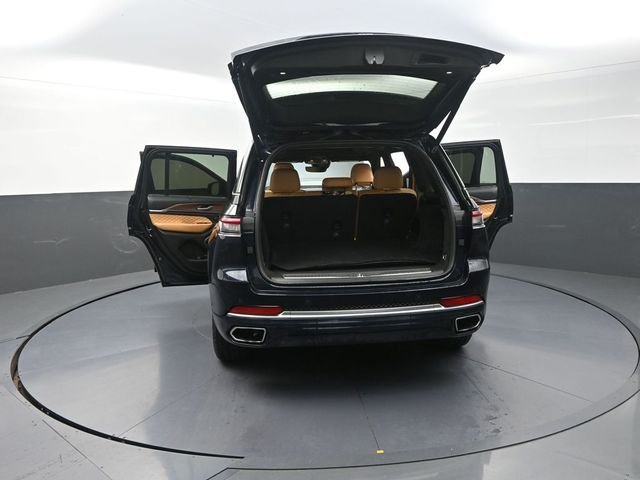 Used 2022 Black Jeep Summit Reserve 4xe image 9