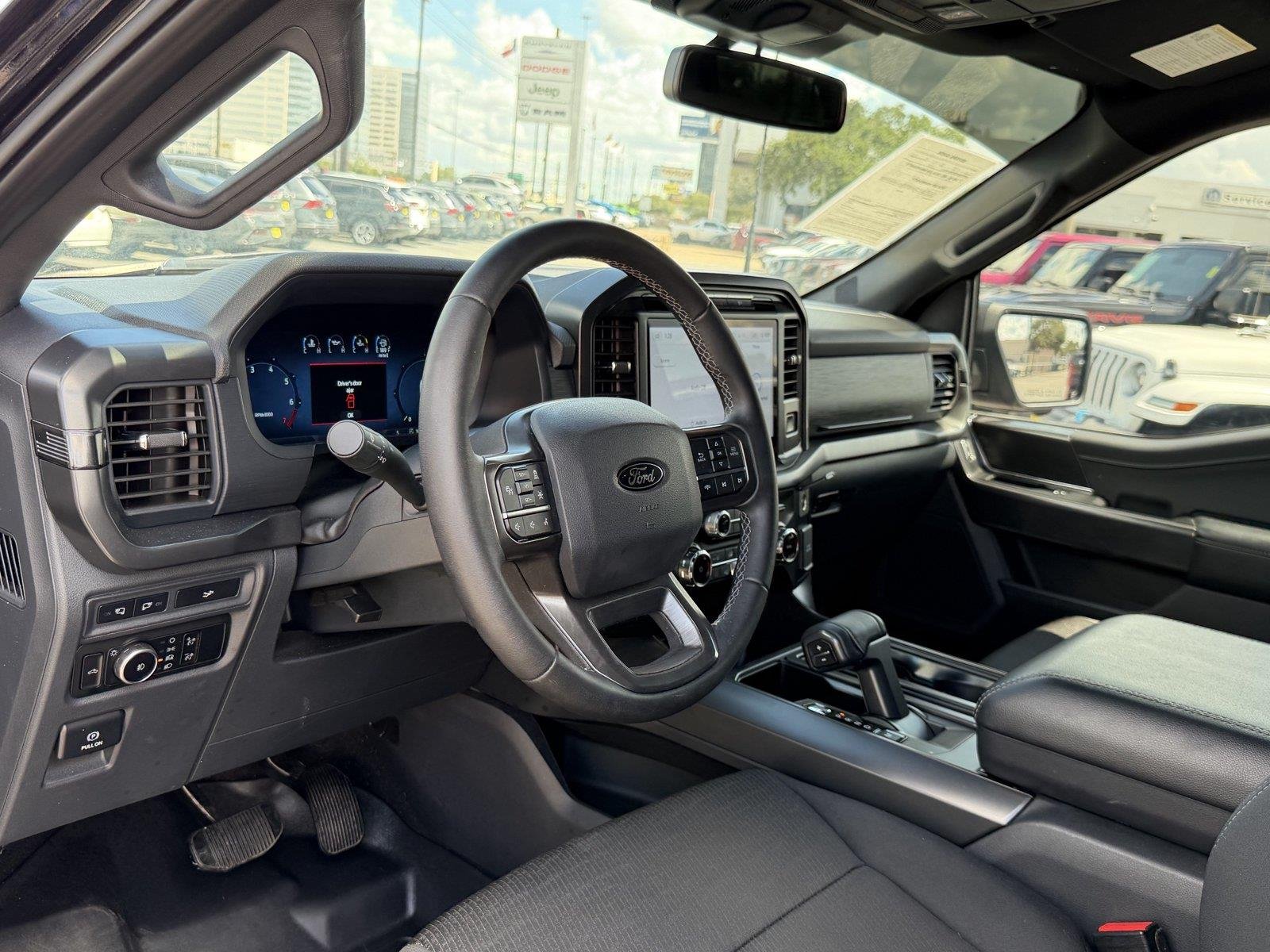 Used 2024 Agate Black Ford XLT image 16