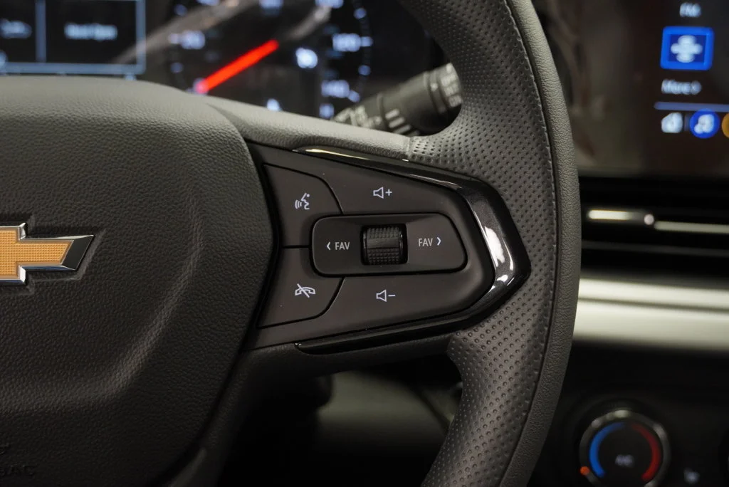 New 2026 Mosaic Black Metallic Chevrolet LS image 29