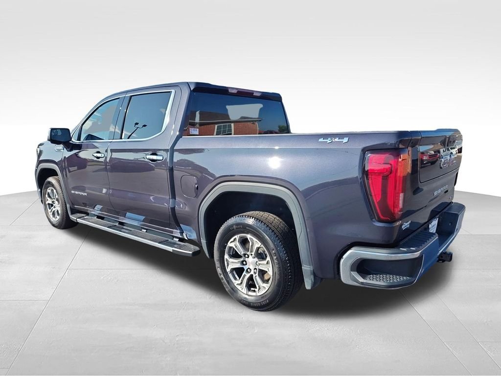 Used 2024 Silver GMC SLT image 3