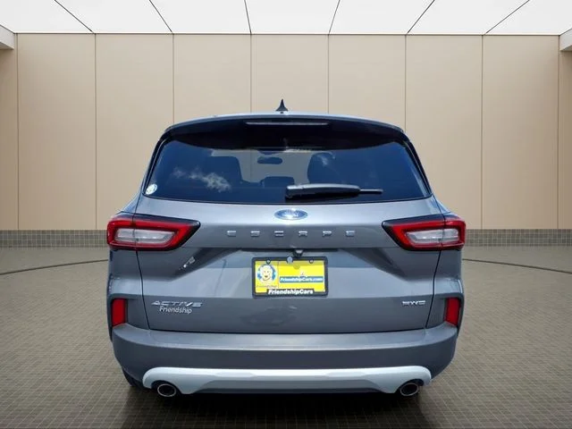 Used 2024 Gray Ford Active image 7