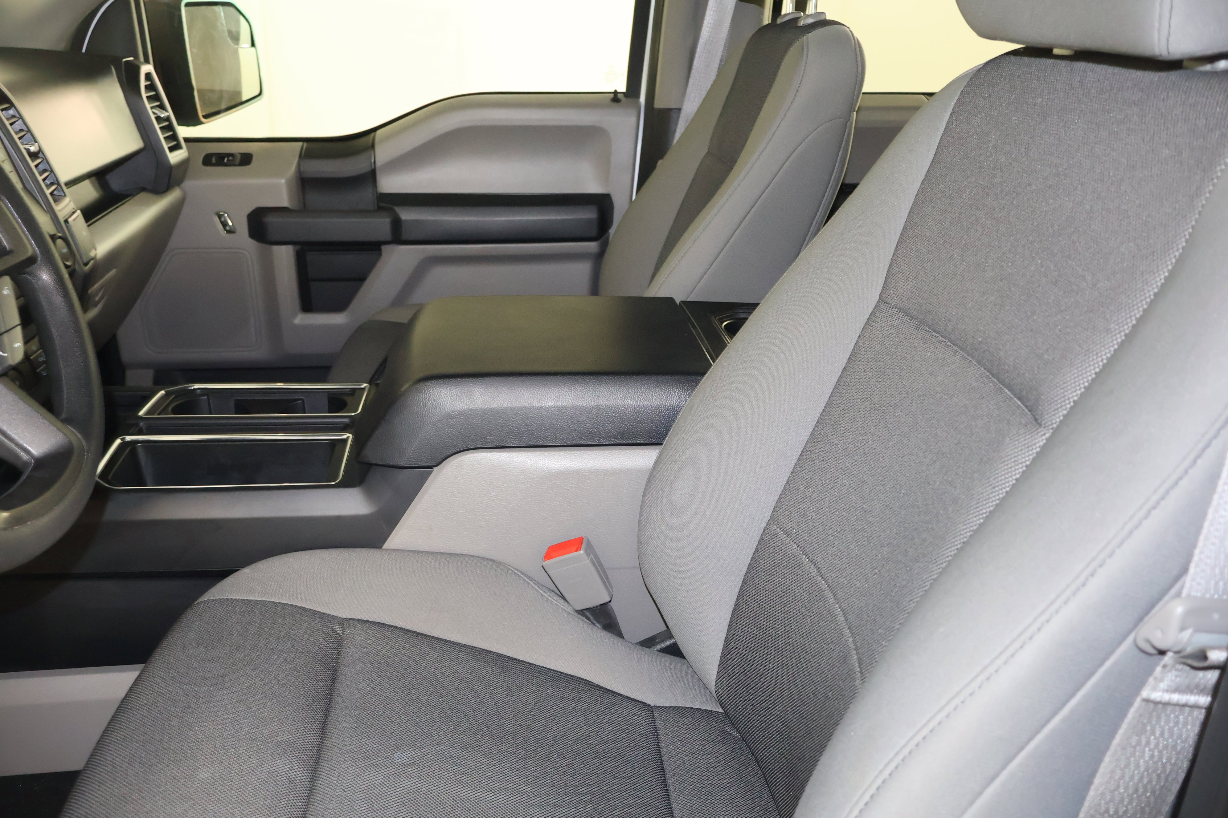 2020 Ford F-150 XL - Photo 41