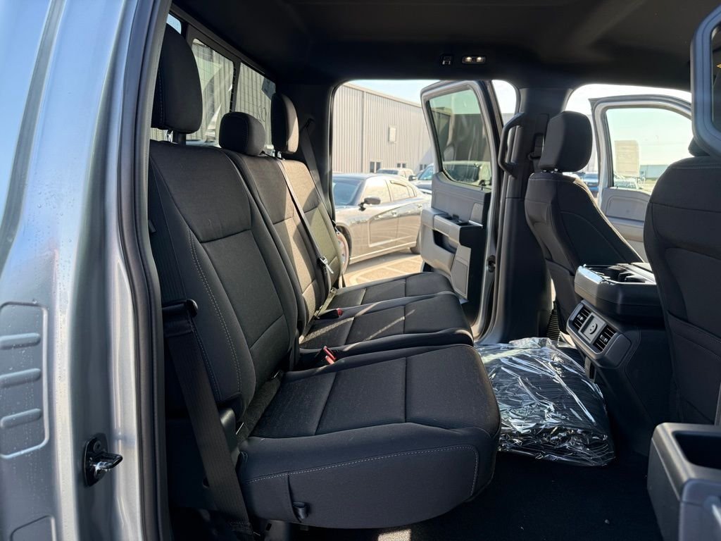 New 2026 Iconic Silver Metallic Ford XLT image 19