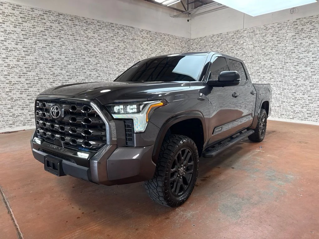 Used 2022 Gray Toyota Platinum image 3