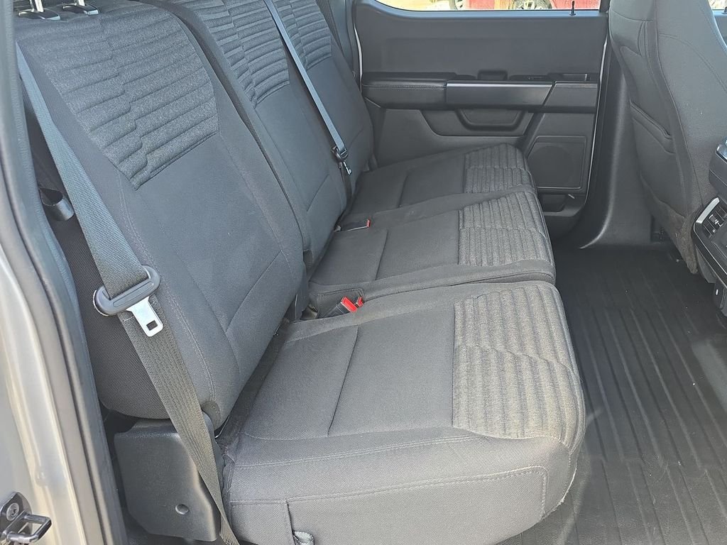 Used 2022 Silver Ford XL image 28