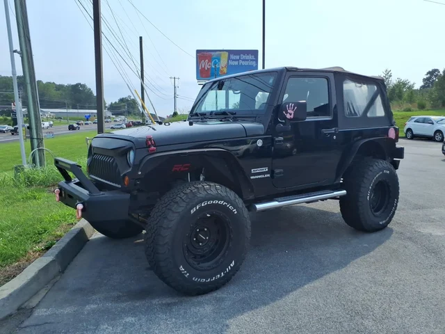Pre-Owned 2013 Jeep Wrangler 4WD 2DR FREEDOM EDITION *