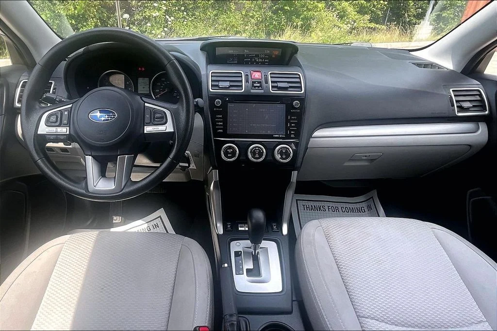 Used 2017 Blue Subaru 2.5i Premium image 15