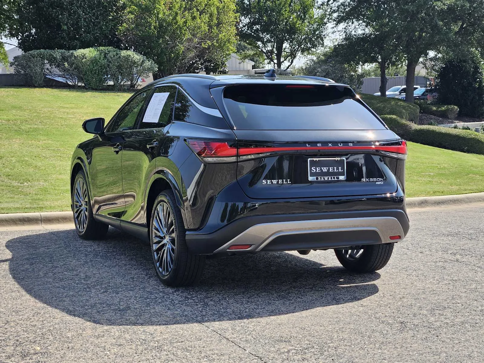 Certified Used 2025 CAVIAR Lexus Luxury image 3