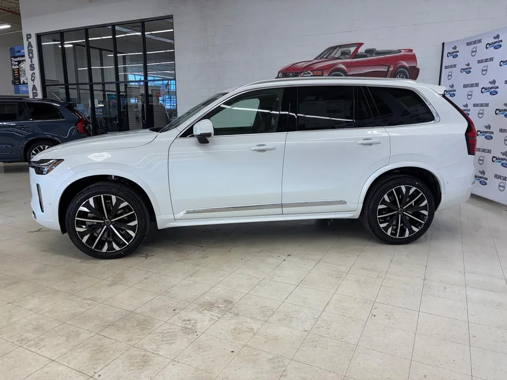 New 2026 Crystal White Volvo Ultra image 4