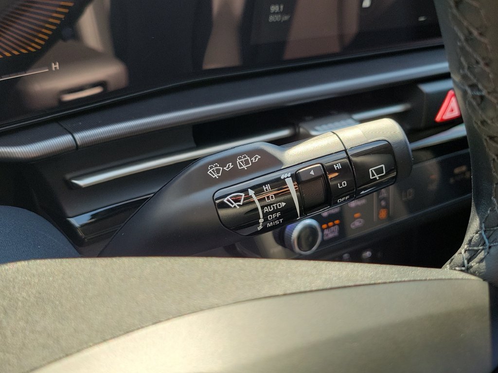 New 2027 Wolf Gray Kia EX image 29