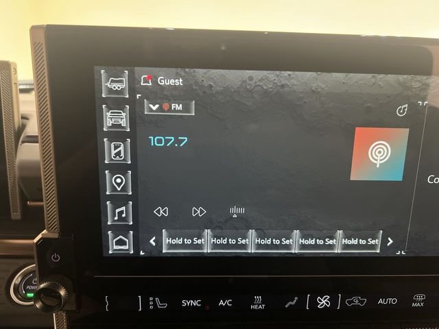 2025 GMC HUMMER EV 2X - Photo 12