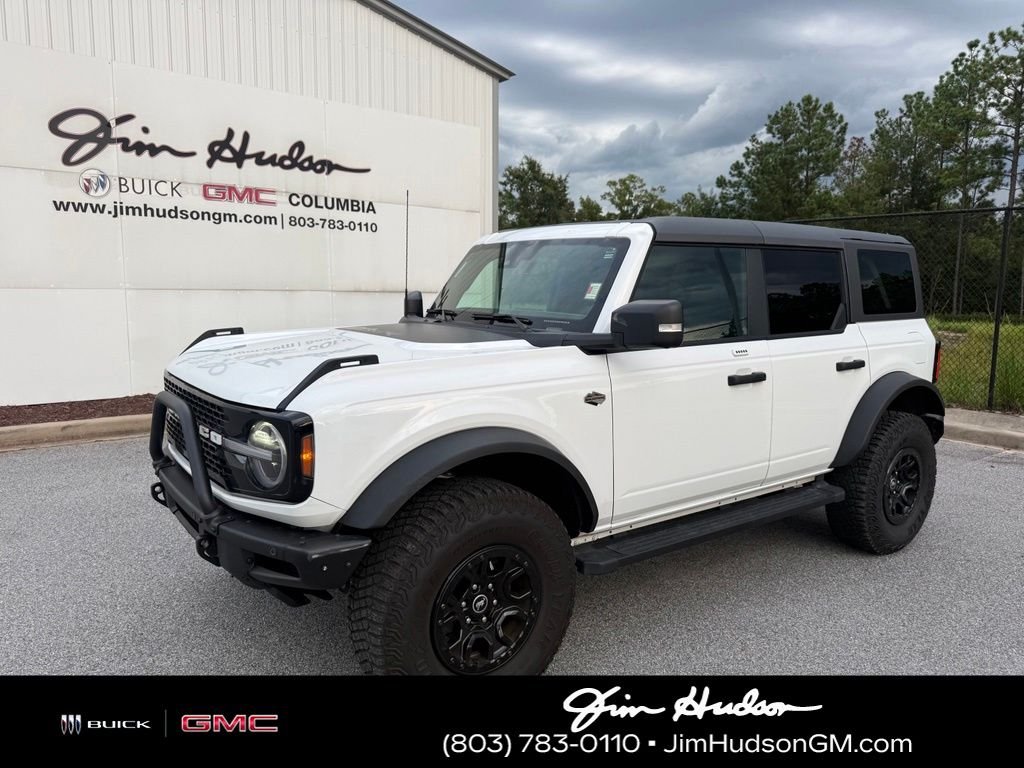 Used 2022 White Ford Wildtrak image 1