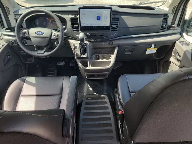 New 2026 Oxford White Ford Base image 16