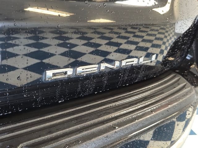 Used 2023 Black GMC Denali image 7