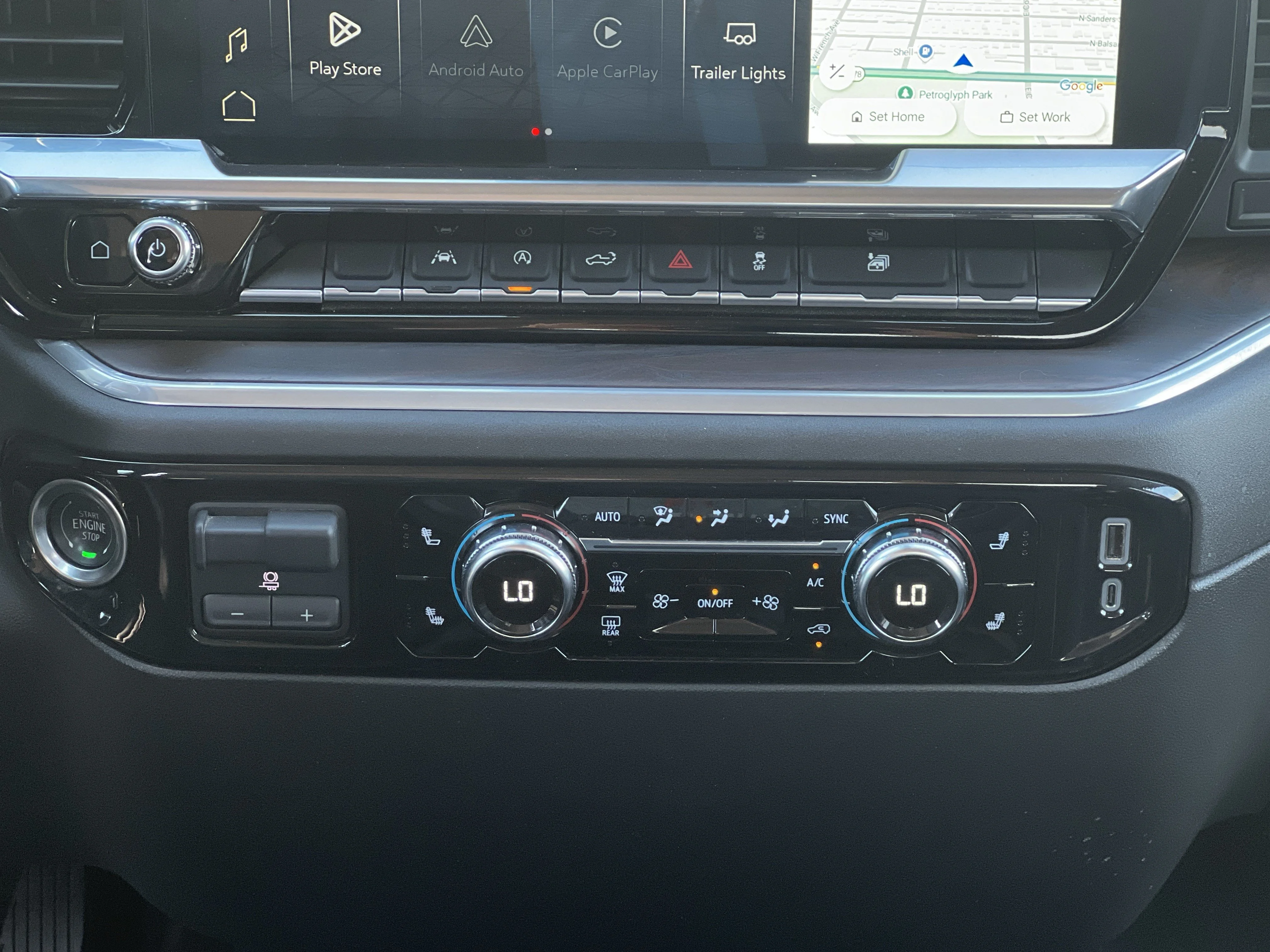 Used 2025 Summit White GMC SLT image 17