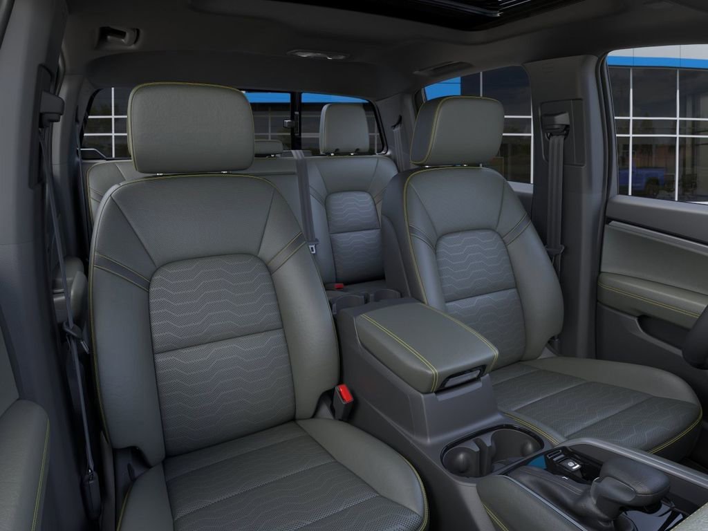 2026 Chevrolet Colorado ZR2 - Photo 16