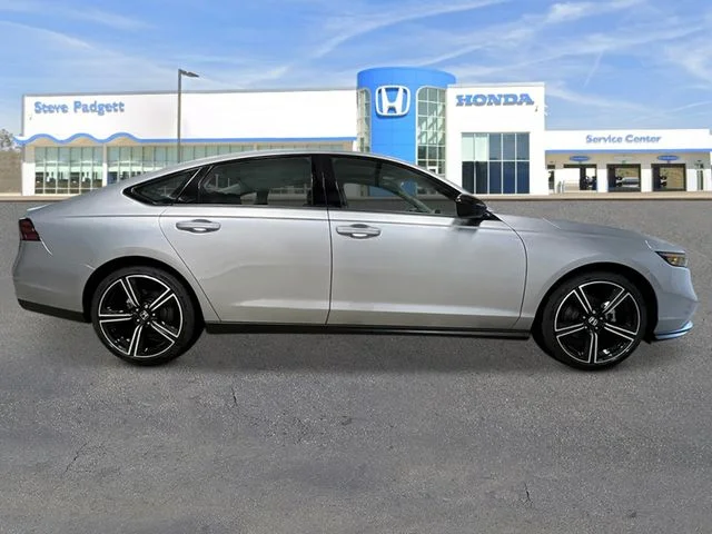 New 2026 Solar Silver Metallic Honda SE image 7