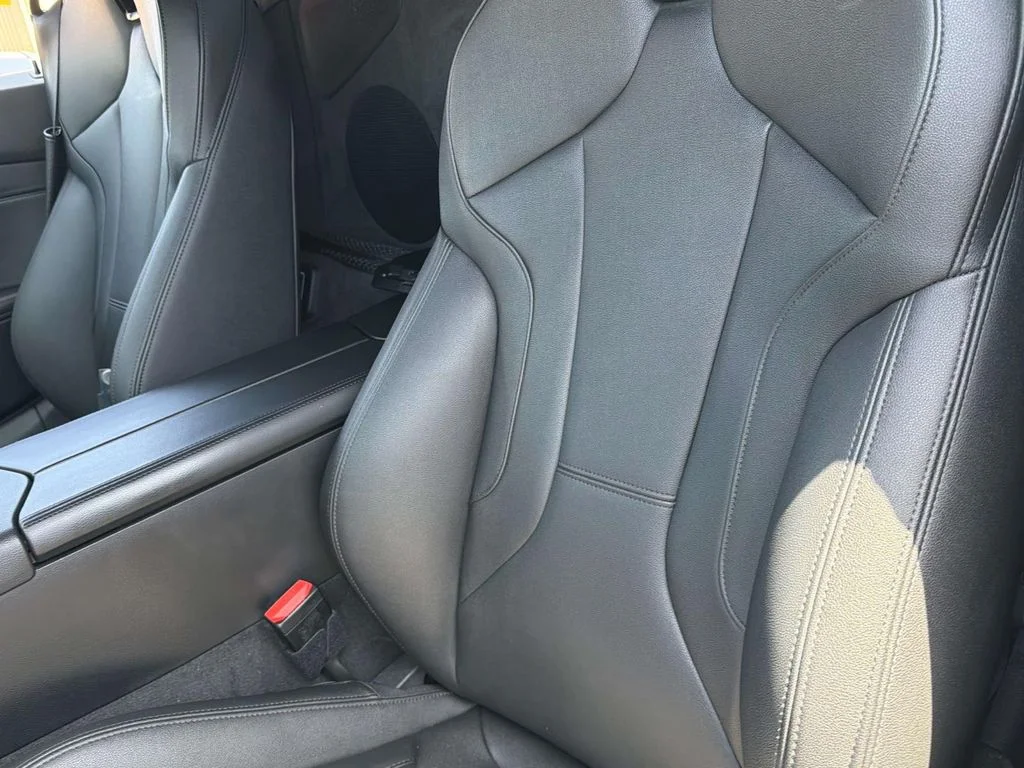 Used 2020 Black Sapphire Metallic BMW sDrive30i image 20