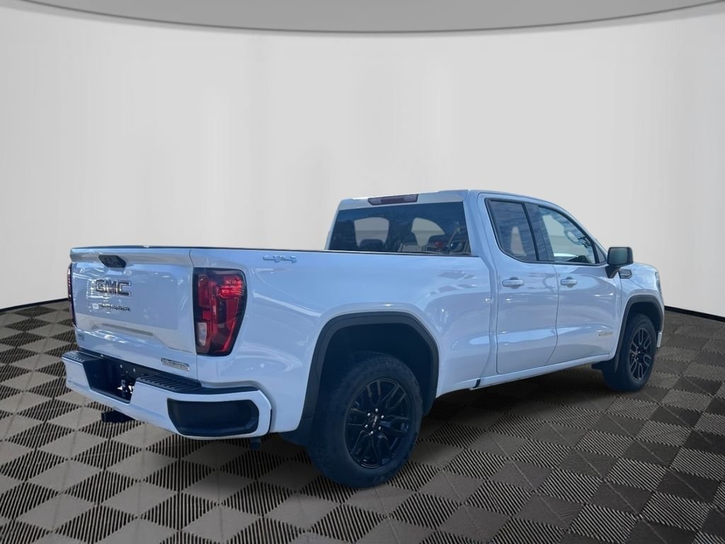 Used 2024 White GMC Elevation image 5