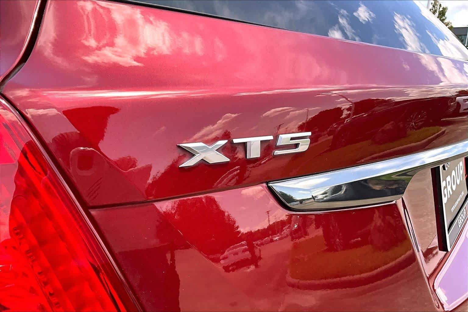 Used 2017 Red Passion Tintcoat Cadillac Luxury FWD image 29