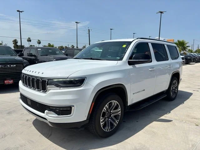 Used 2024 White Jeep Series II image 3