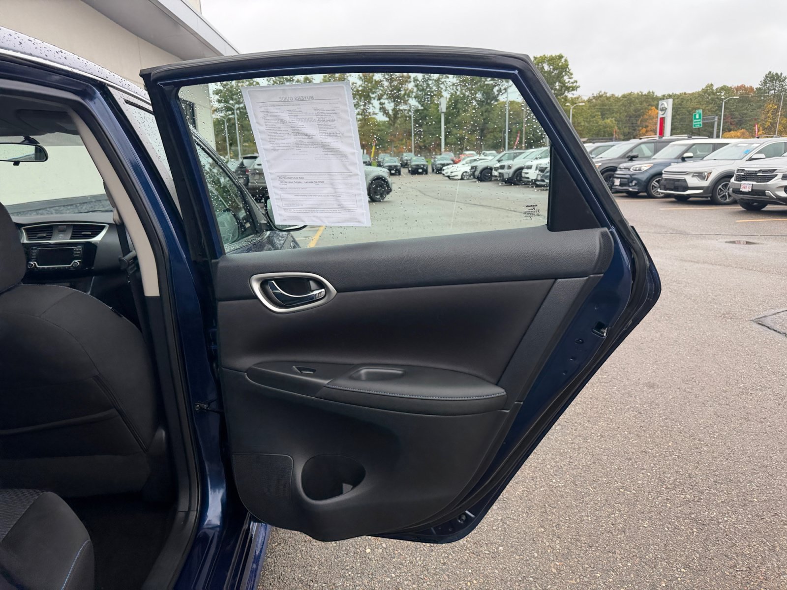 Used 2018 Deep Blue Pearl Nissan SR image 33
