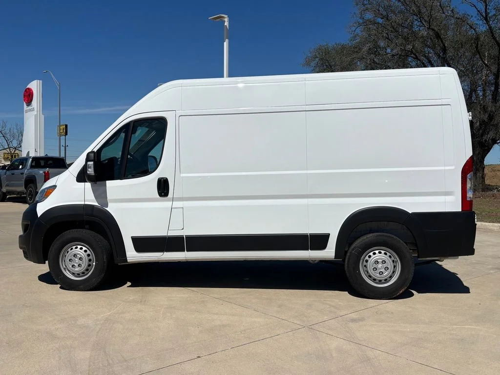 Used 2024 White Ram High Roof image 2