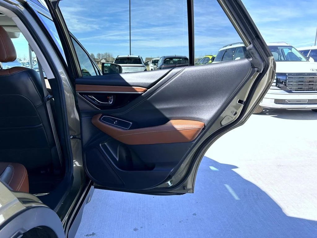 2020 Subaru Outback Touring - Photo 17