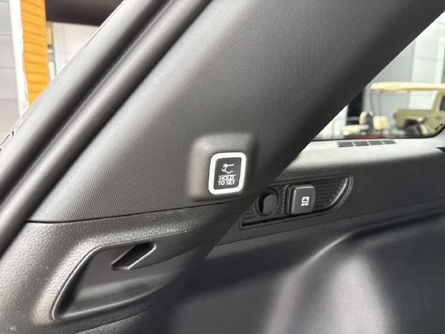 New 2026 Gray Jeep Altitude image 35
