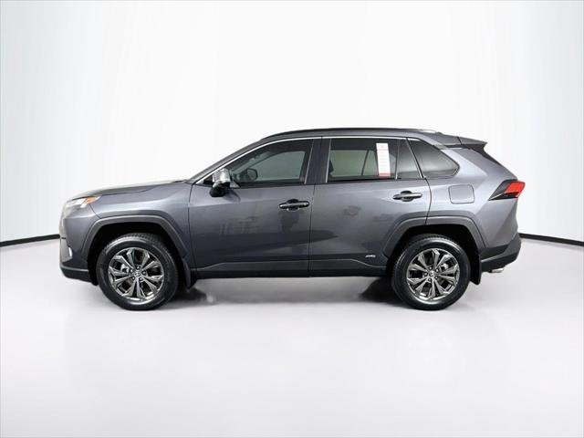 Certified Used 2024 MAGNETIC GRAY MET. Toyota  image 14