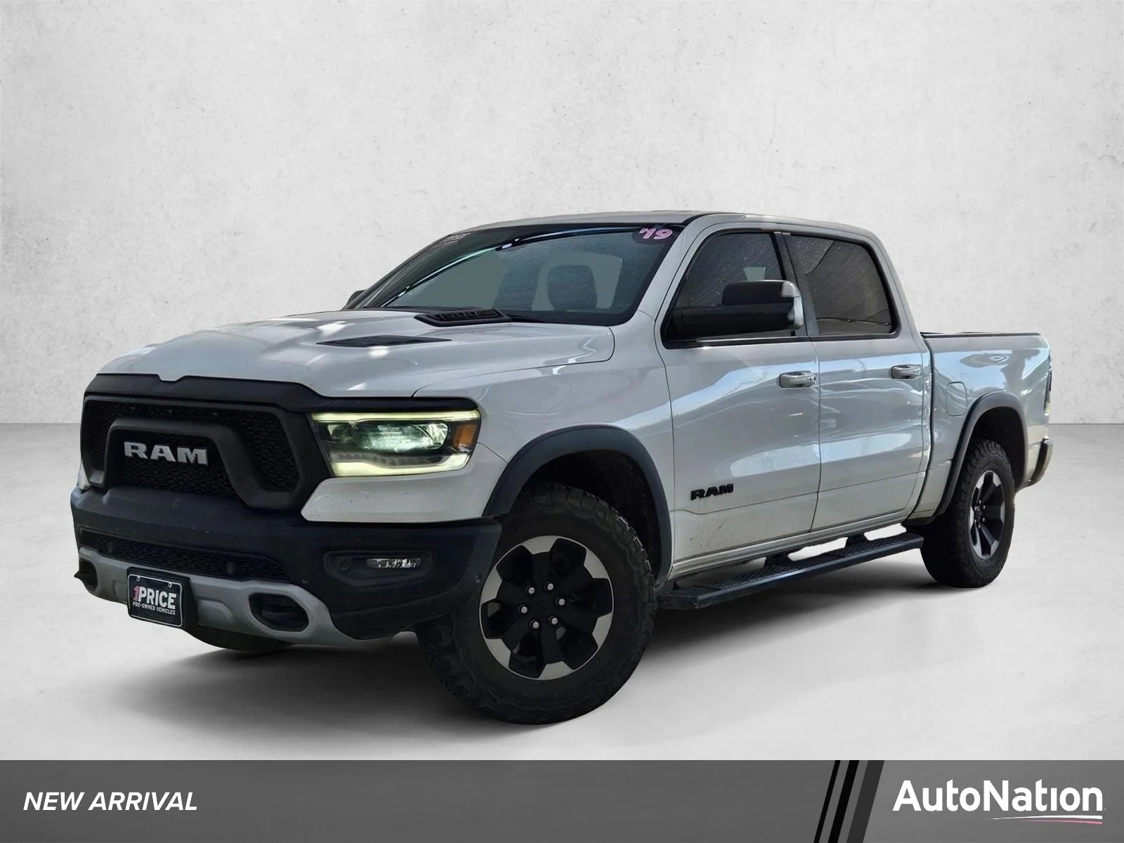 2019 RAM 1500 Rebel 4x4 Crew Cab 5'7's photo