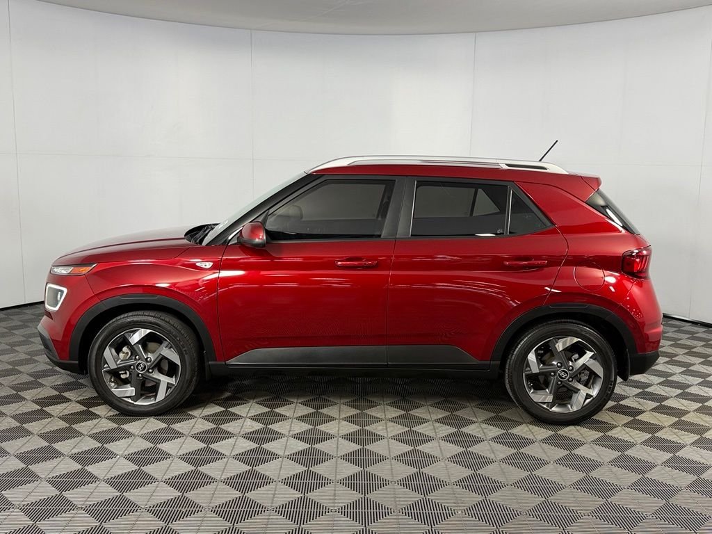 Used 2024 Red Hyundai Limited image 11