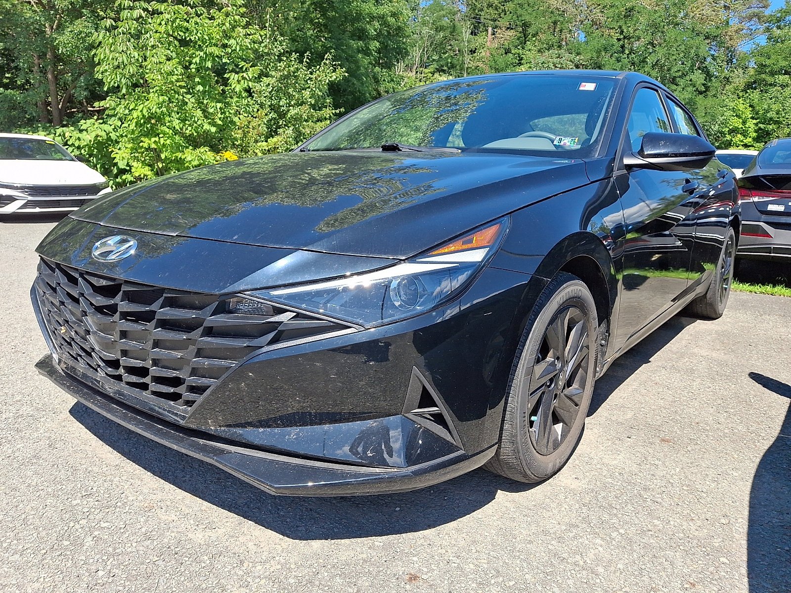 Used 2023 Onyx Black Hyundai SEL image 3