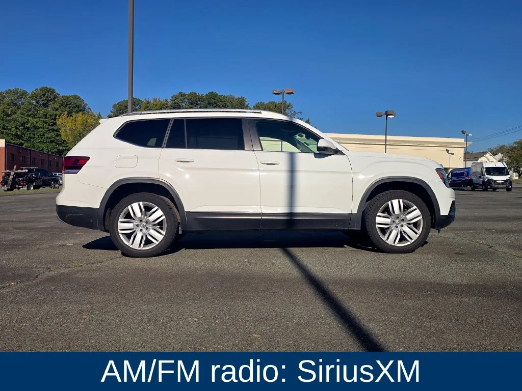 Used 2019  Volkswagen 3.6L V6 SE image 3