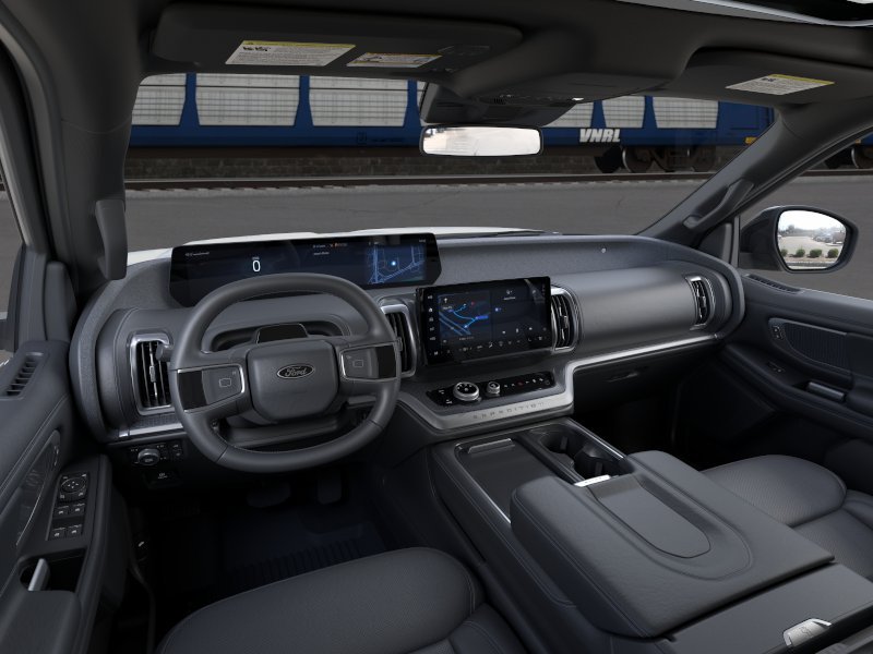 New 2026 Star White Metallic Tri-Coat Ford Platinum® image 9