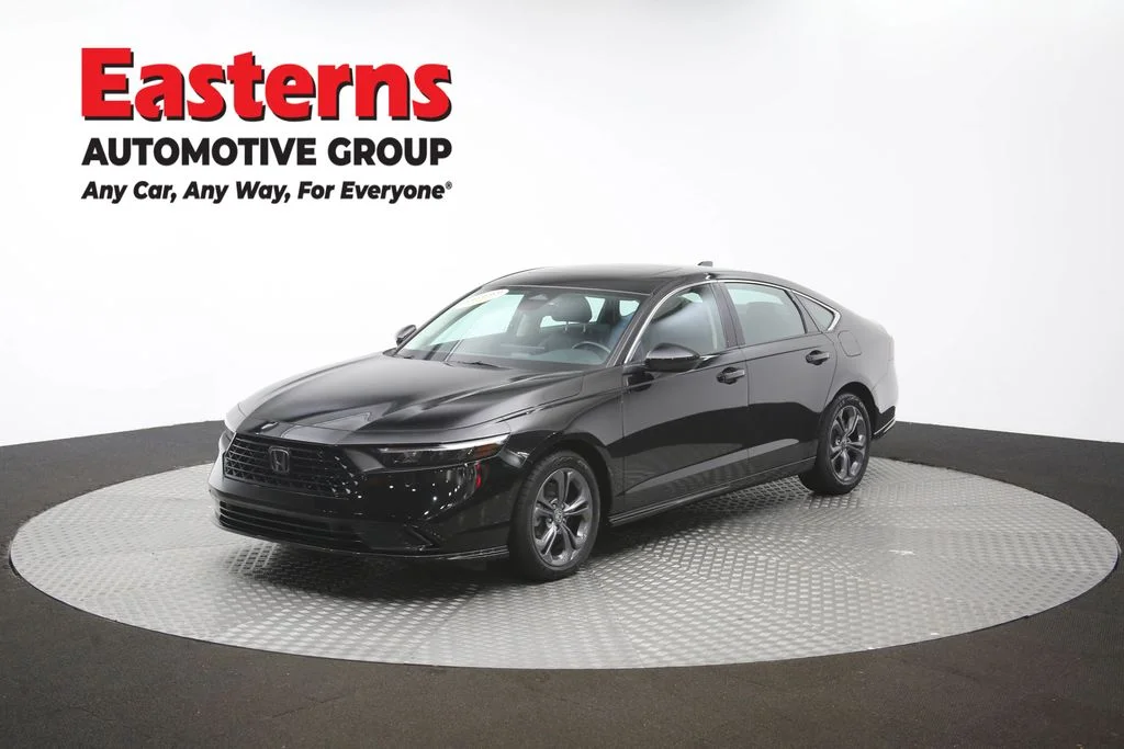 Used 2024 Black Honda EX-L image 57