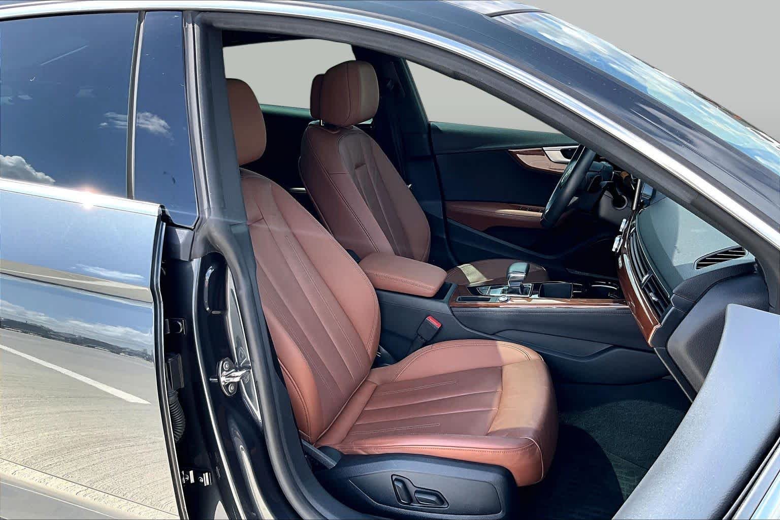 Used 2021 Manhattan Gray Metallic Audi Premium Plus image 9