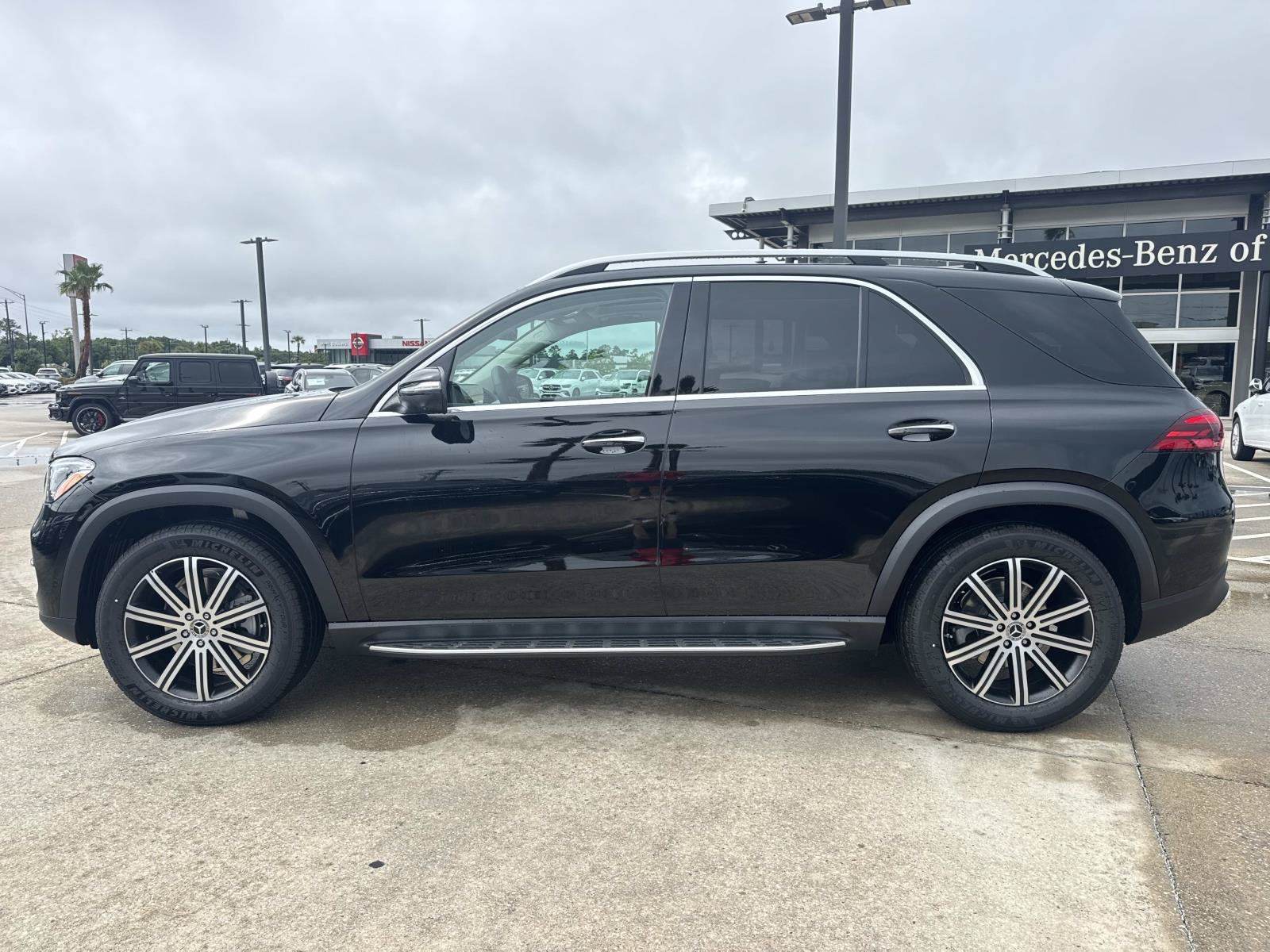 New 2026 Black Mercedes-Benz GLE 350 image 7