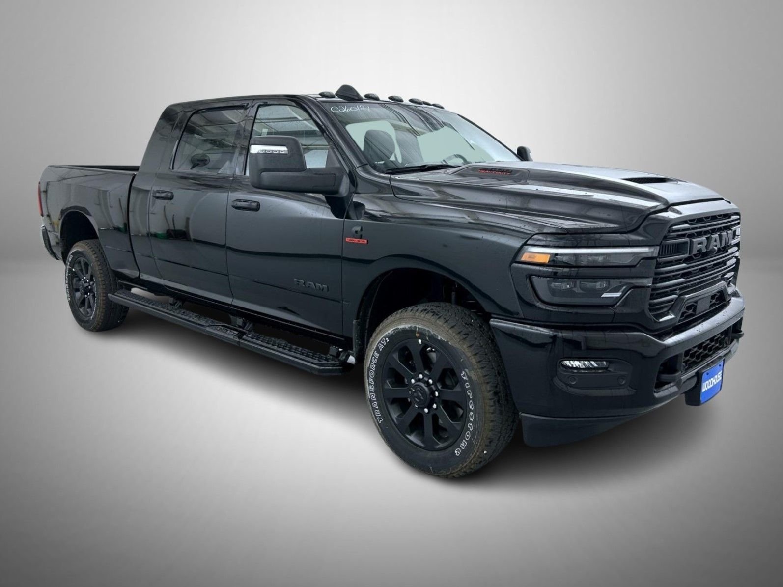 New 2026 Diamond Black Crystal Pearl-Coat Exterior Paint RAM Laramie image 3