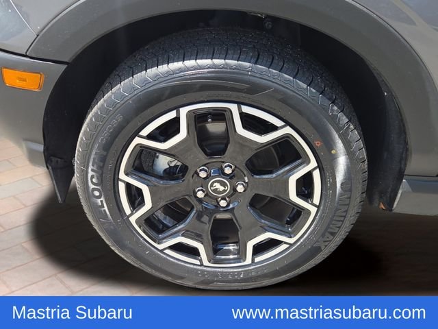 Used 2025 Gray Metallic Ford Outer Banks image 29