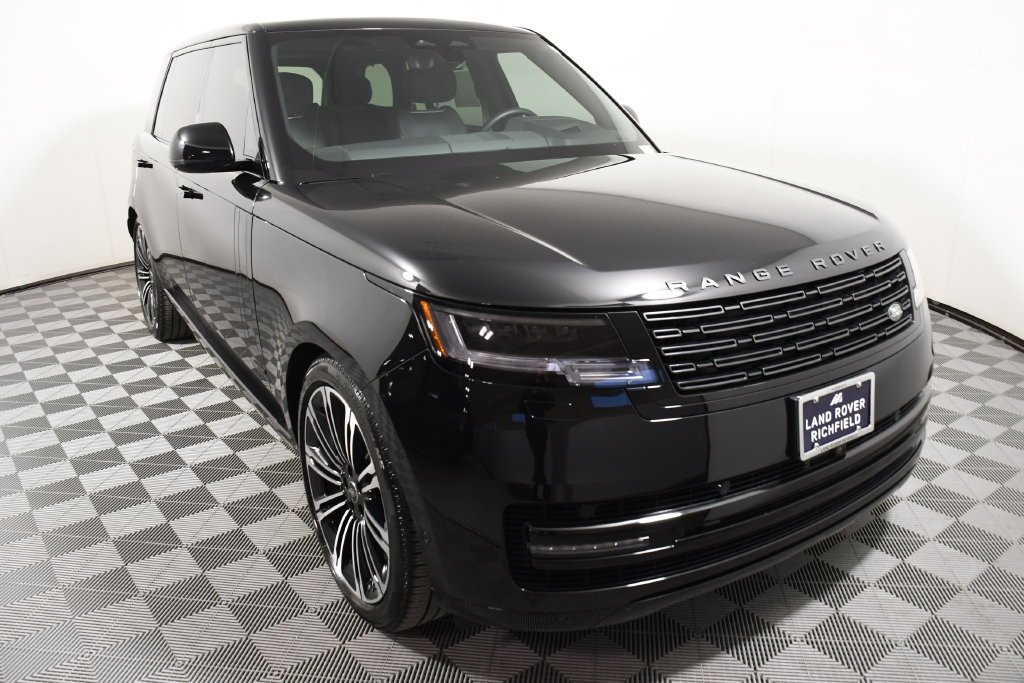 Used 2025 Santorini Black Metallic Land Rover Autobiography image 9