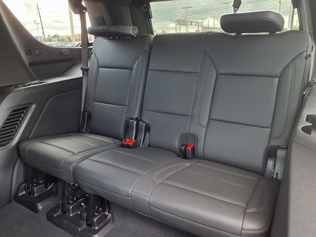 2026 Chevrolet Tahoe Z71 - Photo 15