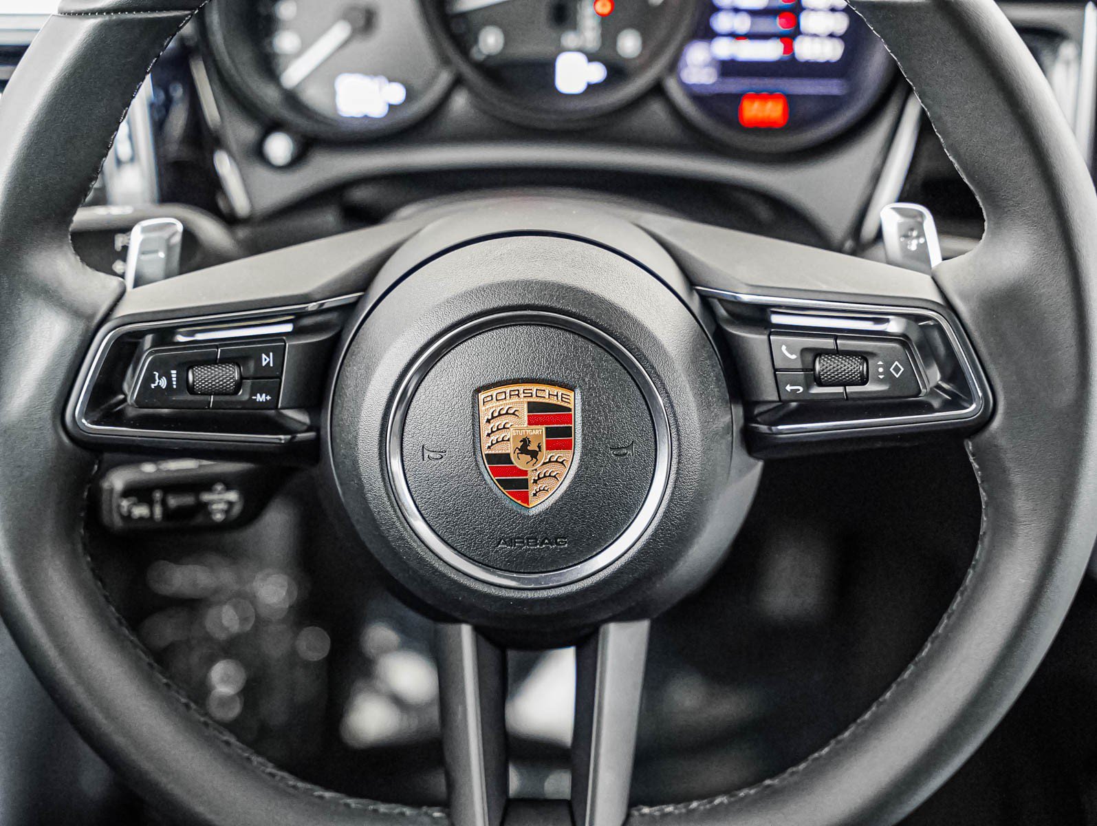 Certified Used 2026 VOLCANO GREY Porsche  image 17