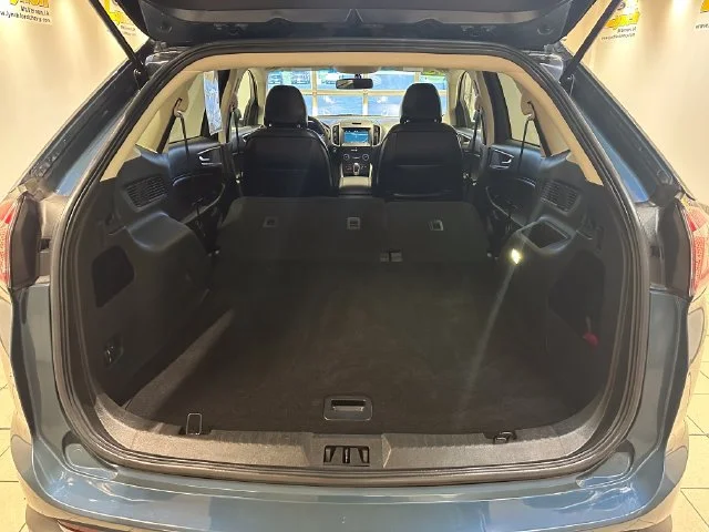 Used 2016 Blue Ford SEL image 20