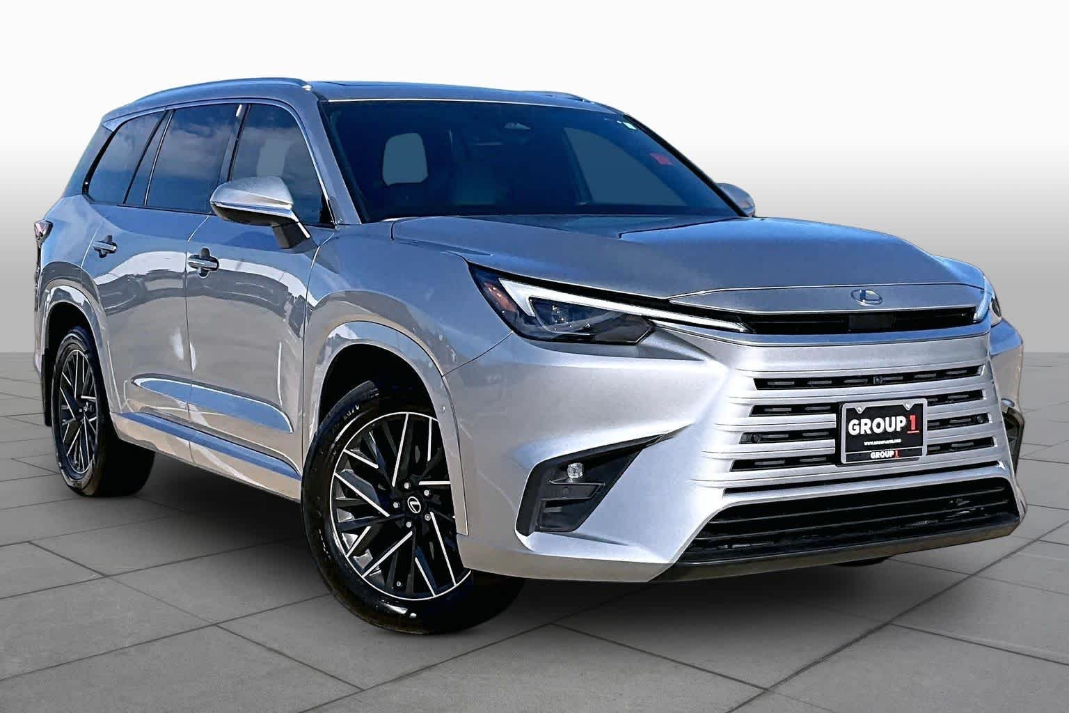 Used 2026 CELESTIAL SILVER Lexus Premium image 3