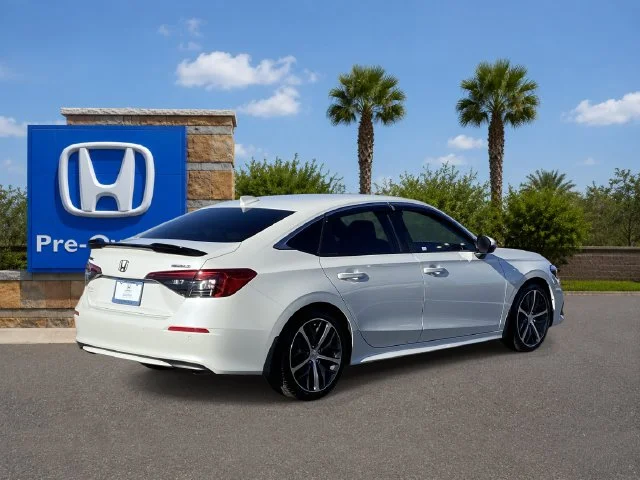 Certified Used 2024 Platinum White Pearl Honda Touring image 5