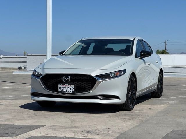 Certified Used 2025 Ceramic White Mazda 2.5 S Select Sport image 5